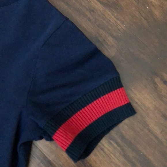 Authentic Gucci shirt - Picture 2 of 4